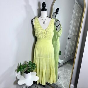 Mile Gabrielle v-neck yellow cottagecore sleeveless maxi dress